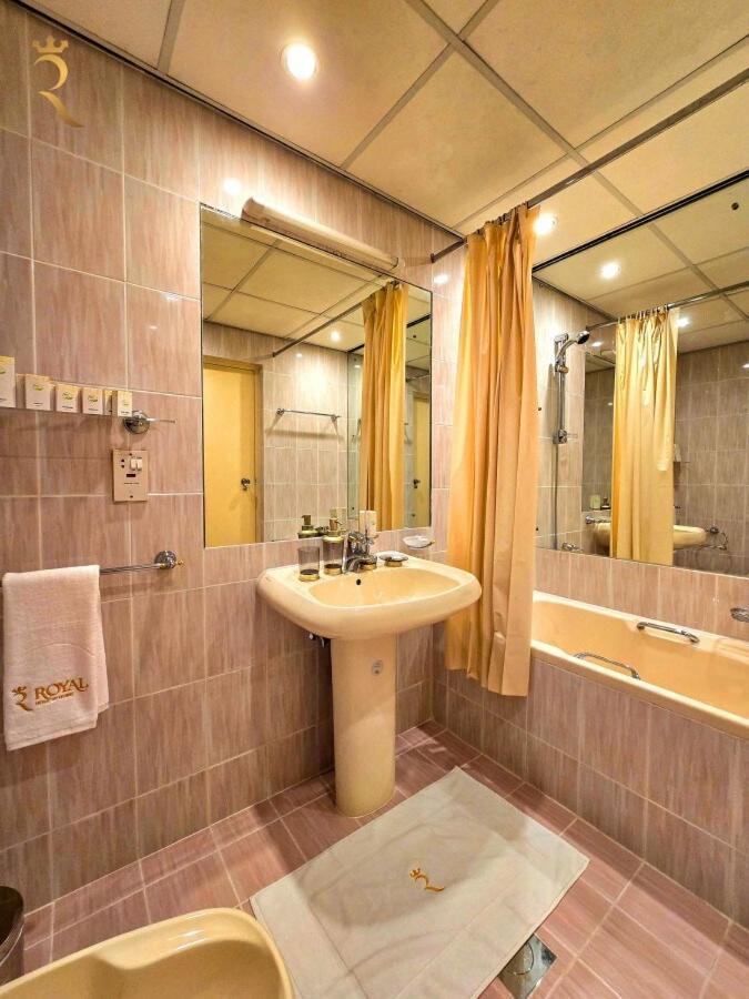Appartement Timeless Elegance Italian-style Penthouse Retreat Abou Dabi