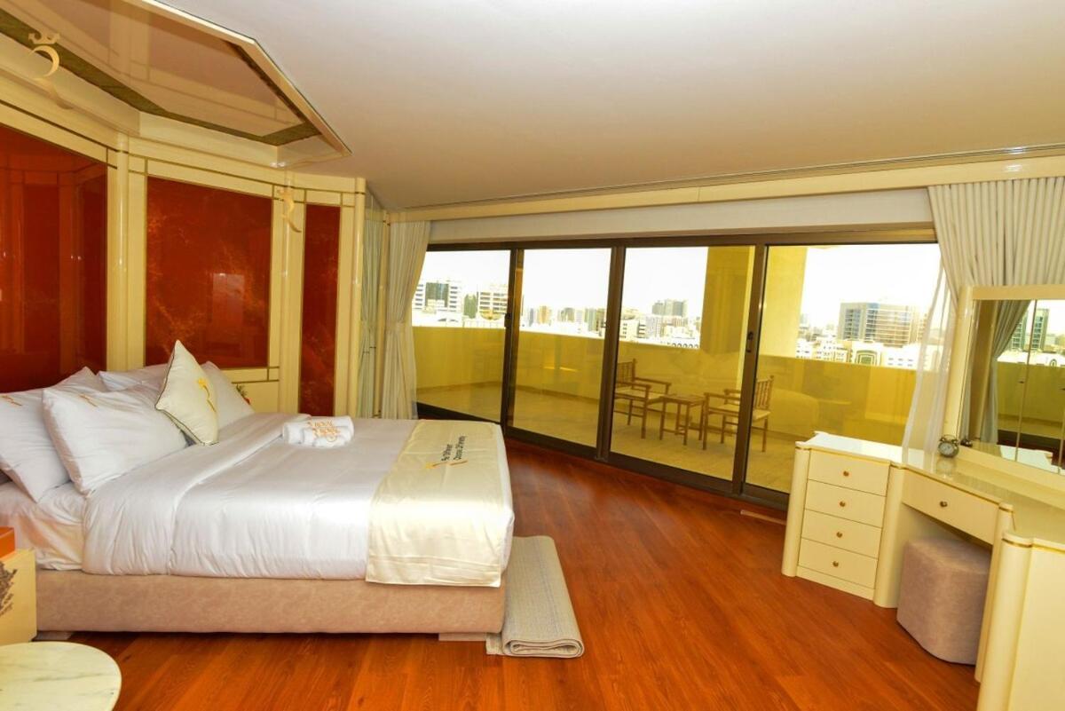 Timeless Elegance Italian-style Penthouse Retreat Abou Dabi