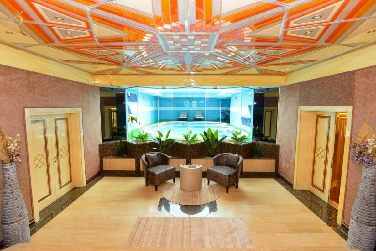 Timeless Elegance Italian-style Penthouse Retreat Appartement Abou Dabi
